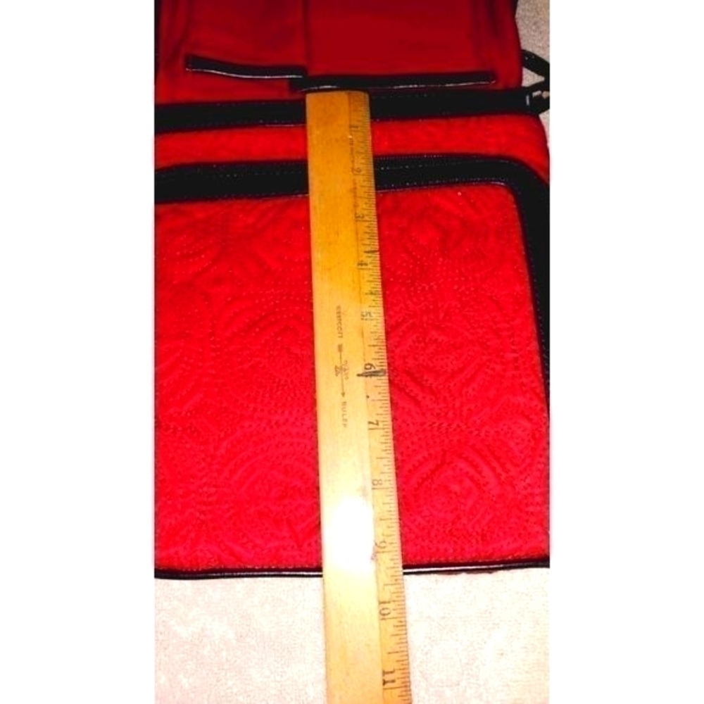 4@30.00 or 30.00 NWOT Ladies Crossbody Bag by COLDWATER CREEK - Picture 6 of 11